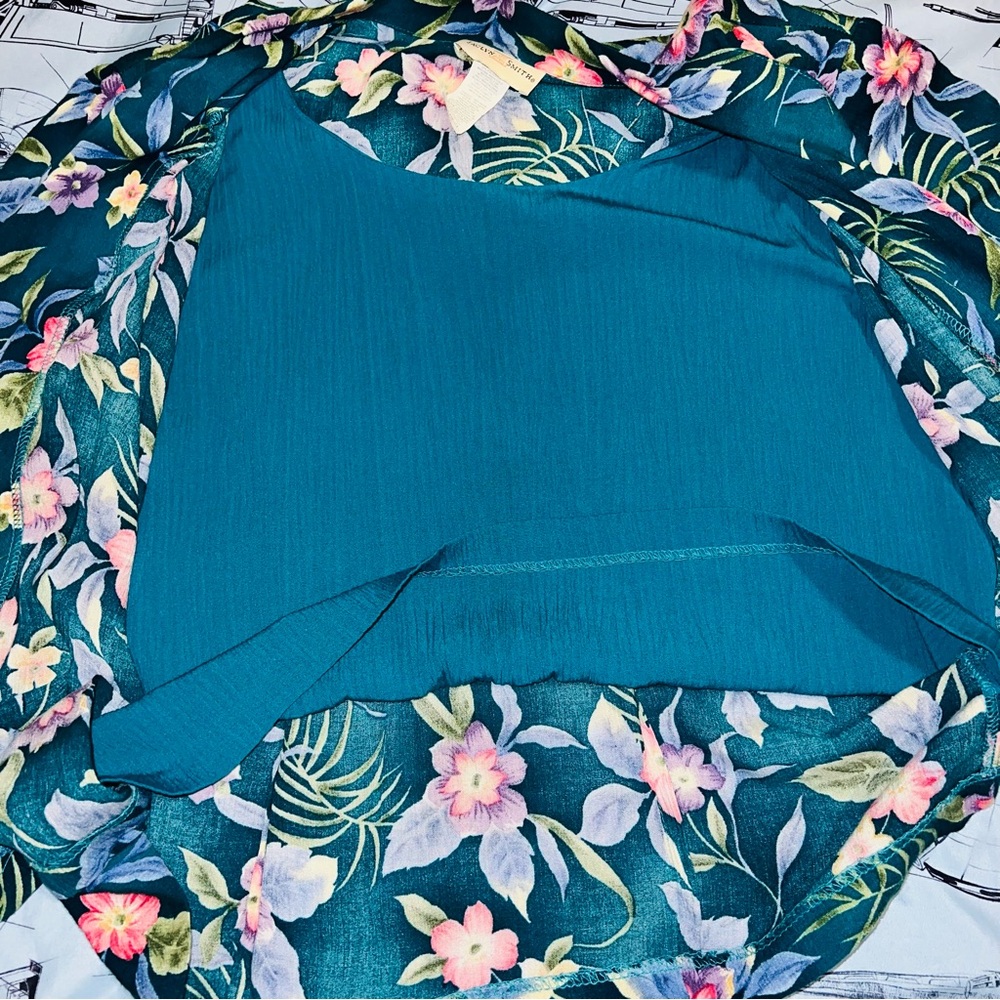 Jaclyn Smith Blue Floral Button Down Vintage Shirt - Picture 4 of 11